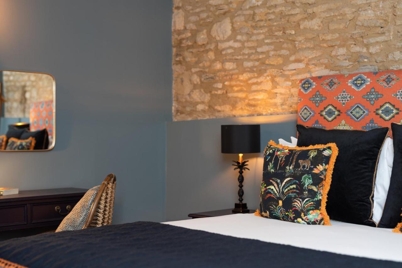 Jersey Arms Hotel Bicester Bagian luar foto