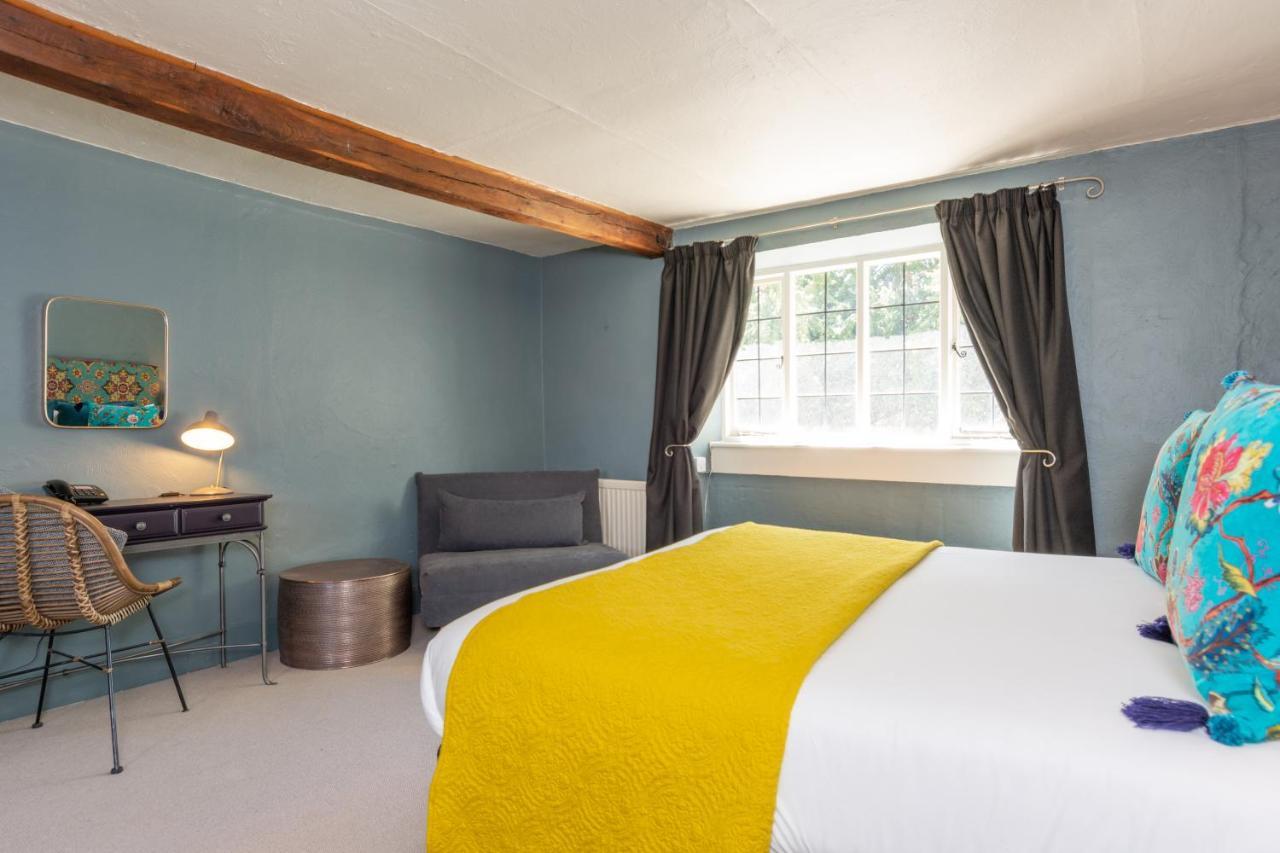 Jersey Arms Hotel Bicester Bagian luar foto